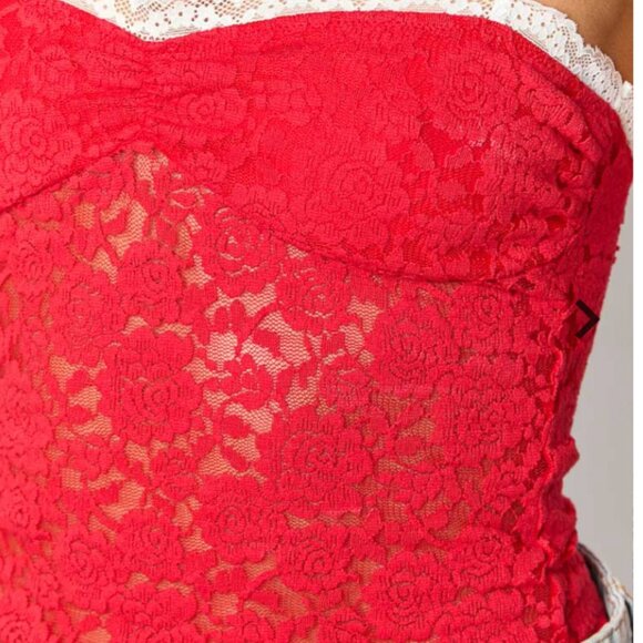 Beginning Boutique Libby Red Lace Crop Top - Picture 5 of 5